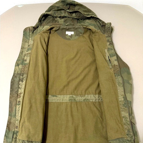 J. Crew Wallace & Barnes men’s medium camouflage field jacket. - Picture 3 of 5